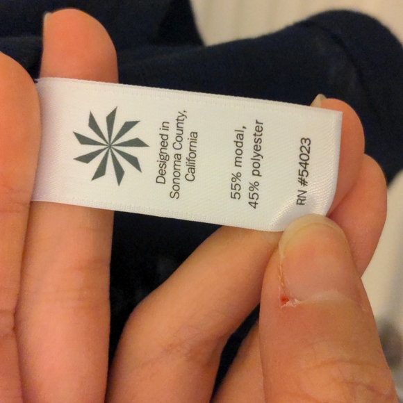 βAthleta Breezy Navy Tank - Picture 6 of 9